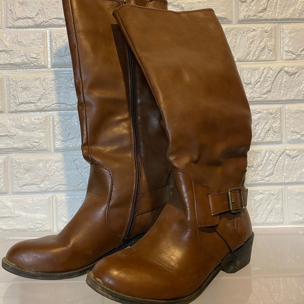 Women’s boots